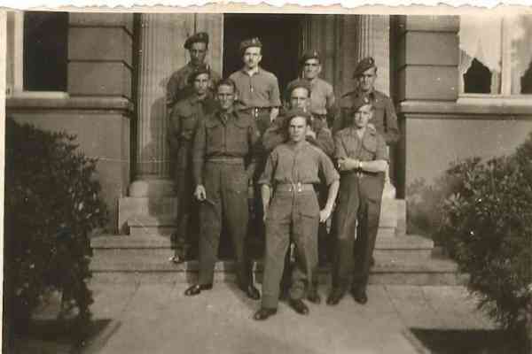 Images/grandad photos00100004.jpg